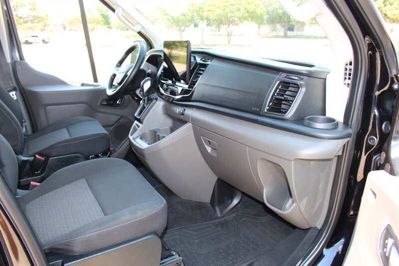 Used 2023 Ford Transit 350 XLT RWD image 22
