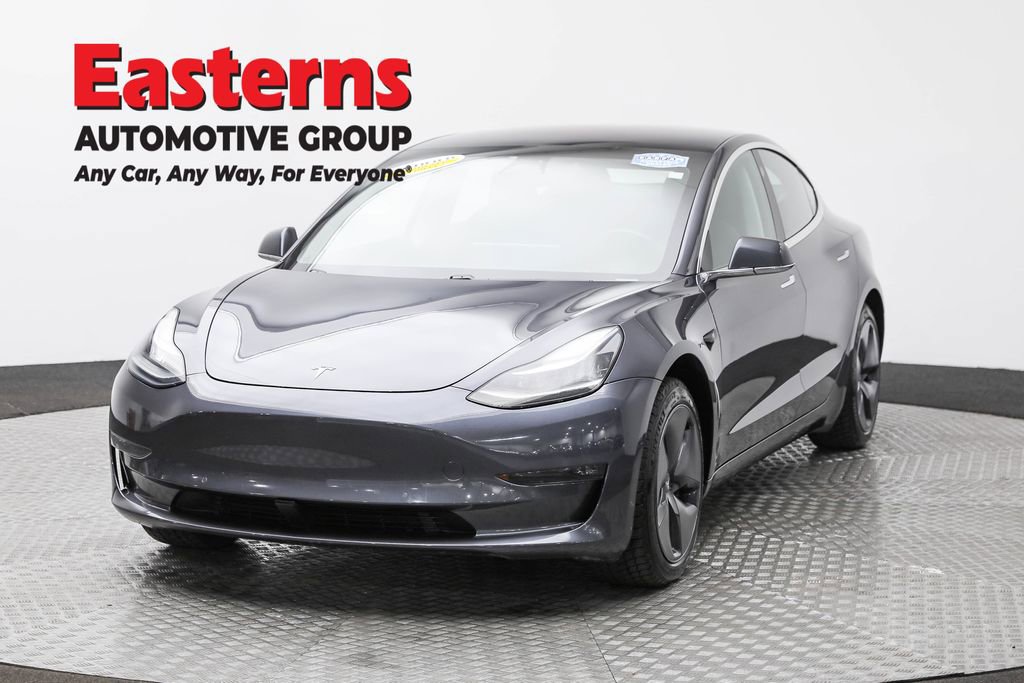 Used 2018 Tesla Model 3 Long Range image 1