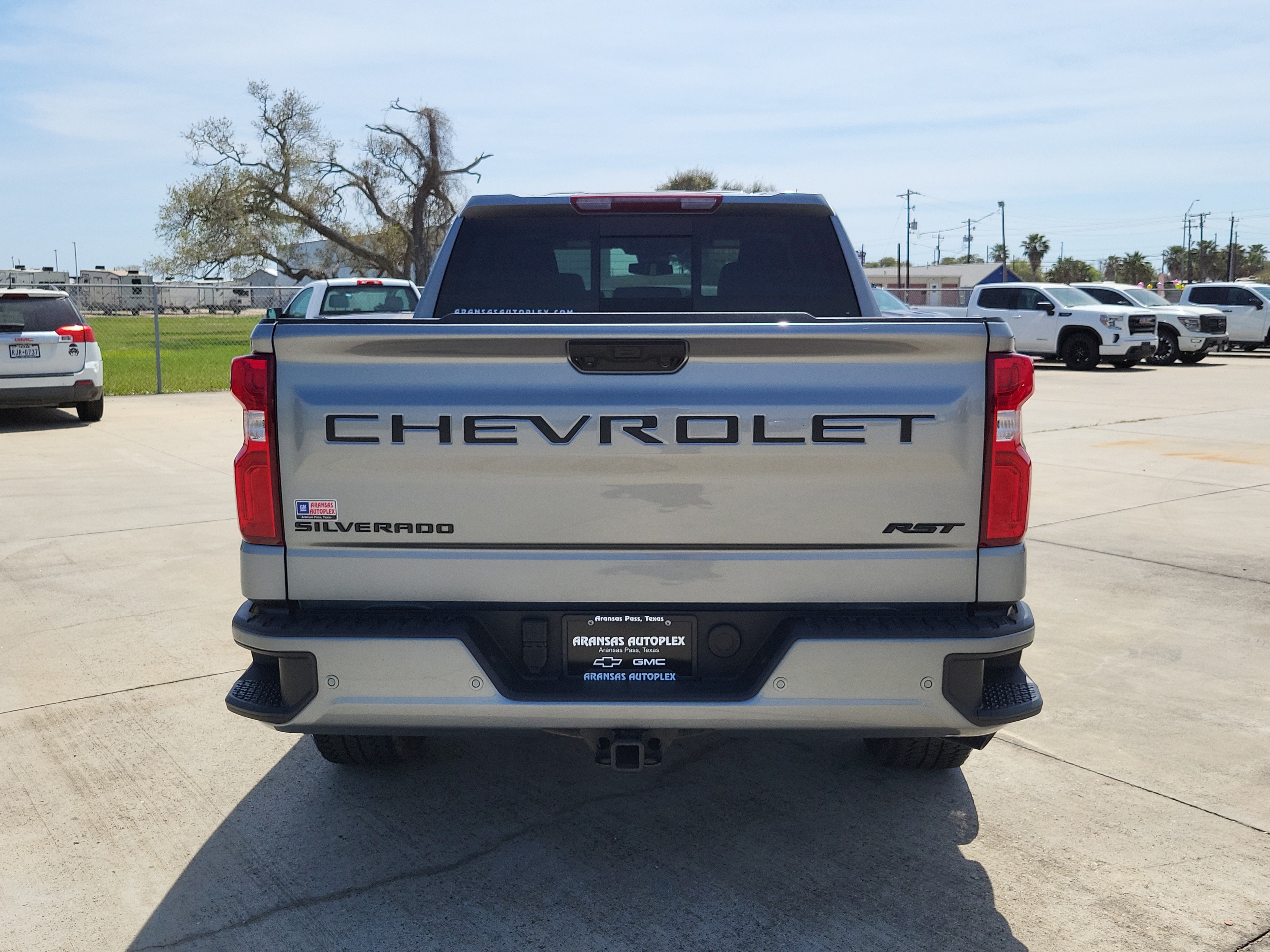 Used 2024 Chevrolet Silverado 1500 RST w/ Texas Edition Plus AWD/4WD image 6