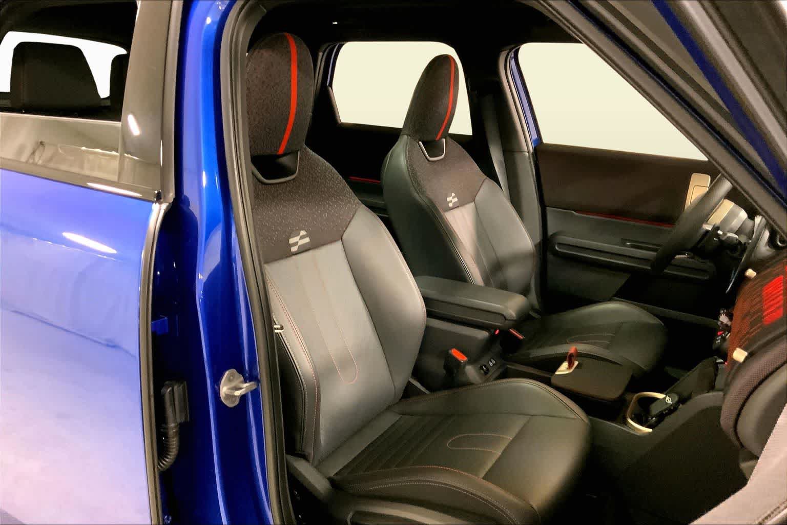 Certified 2025 MINI Cooper Countryman John Cooper Works w/ Comfort Package Max AWD/4WD image 8