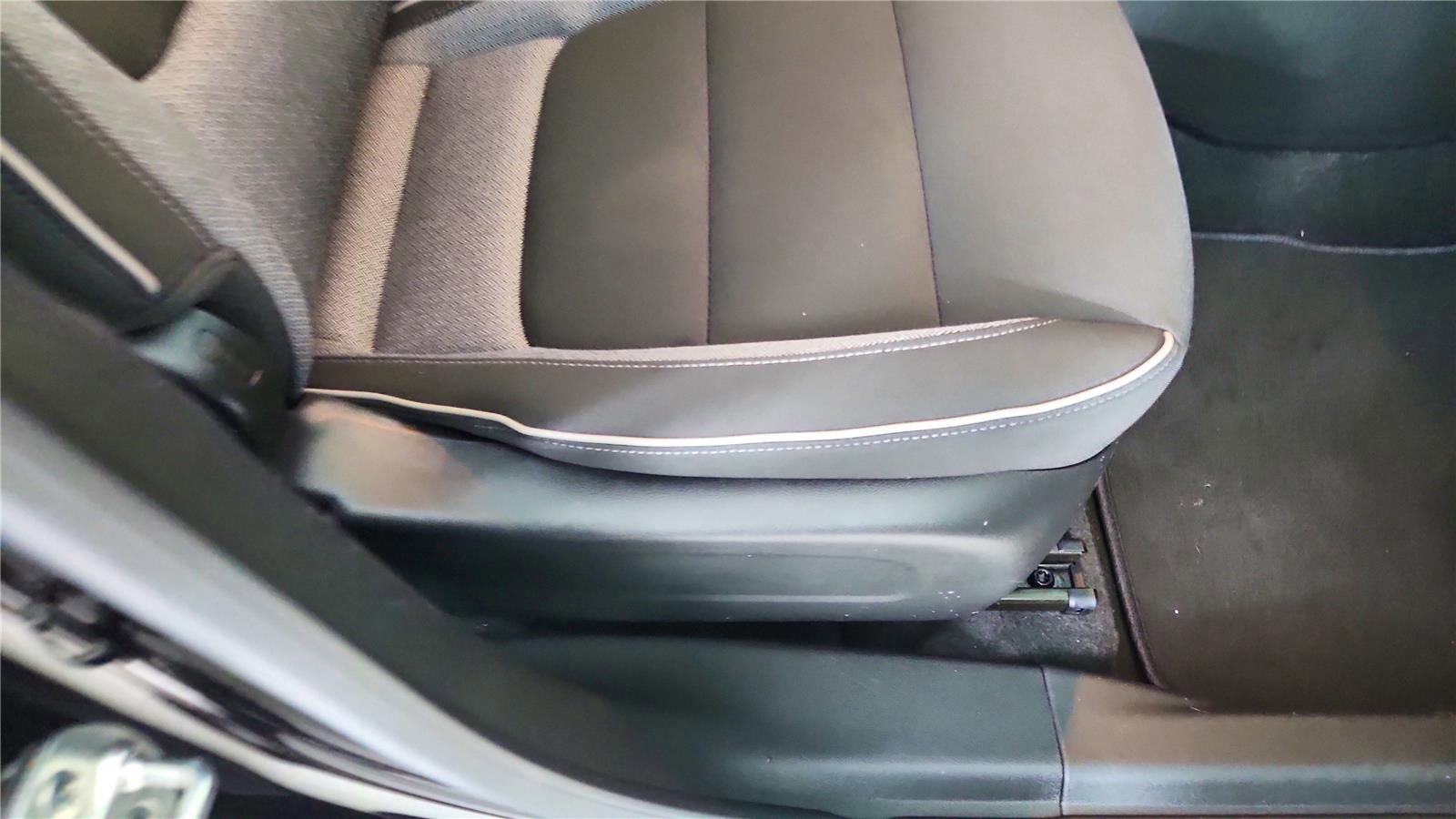 Used 2024 Chevrolet TrailBlazer LT image 36