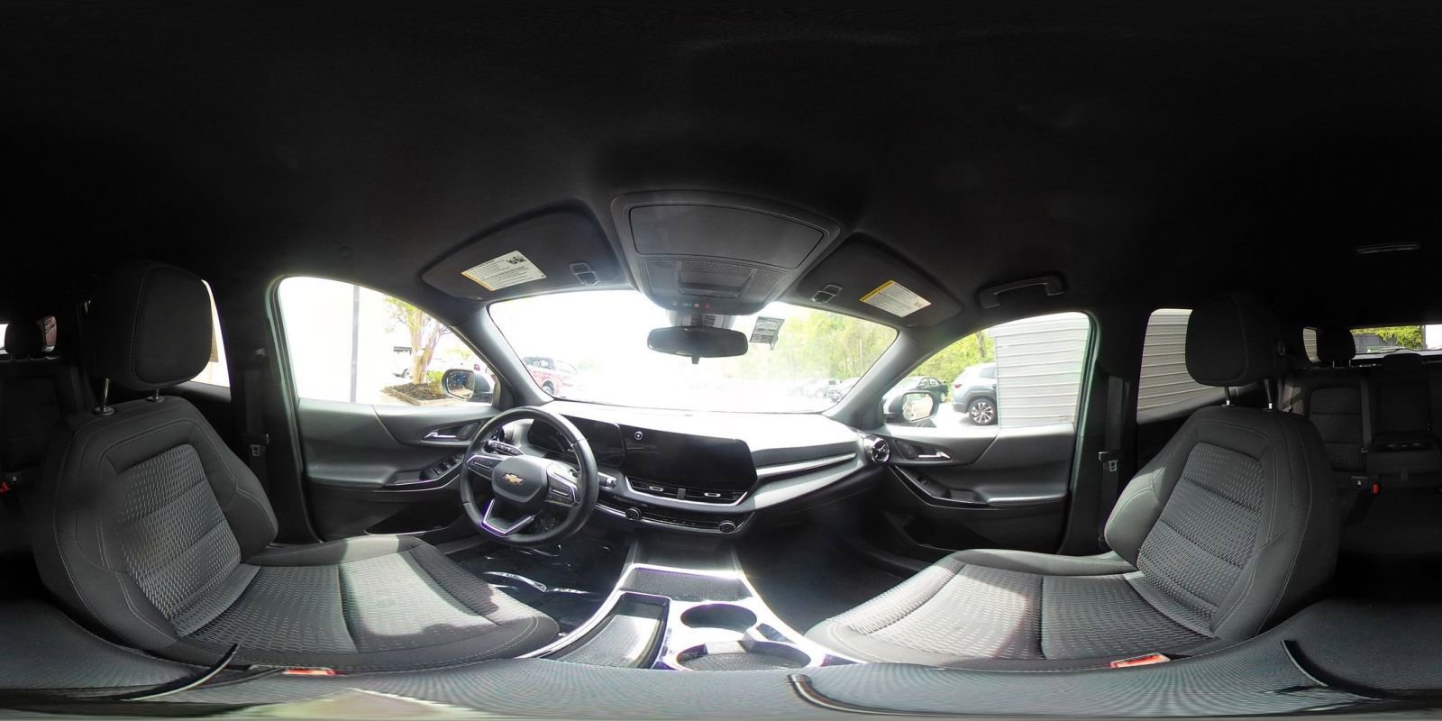 Used 2025 Chevrolet Equinox LT image 38