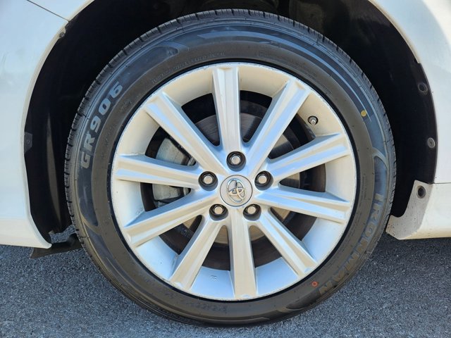 Used 2014 Toyota Camry XLE FWD image 21