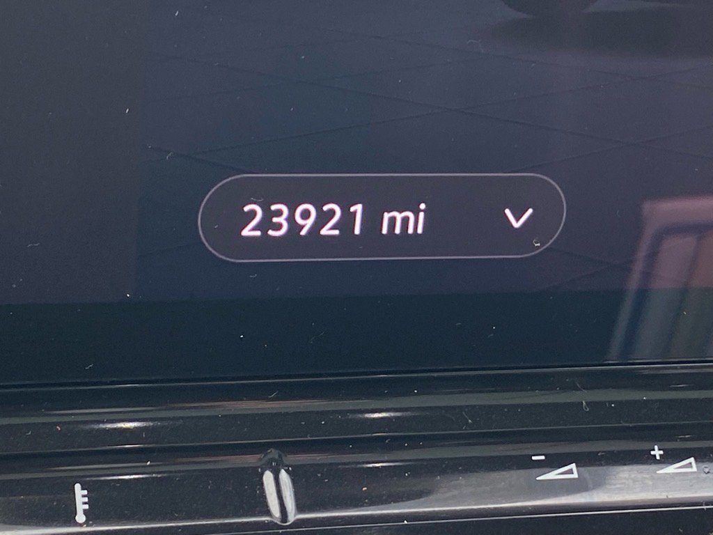 Used 2021 Volkswagen ID.4 1st Edition w/ ID.4 Protection Package image 16