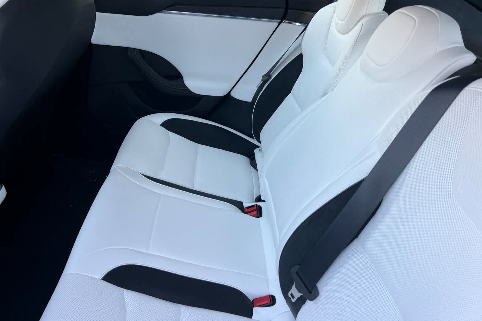 Used 2026 Tesla Model S Plaid AWD/4WD image 5