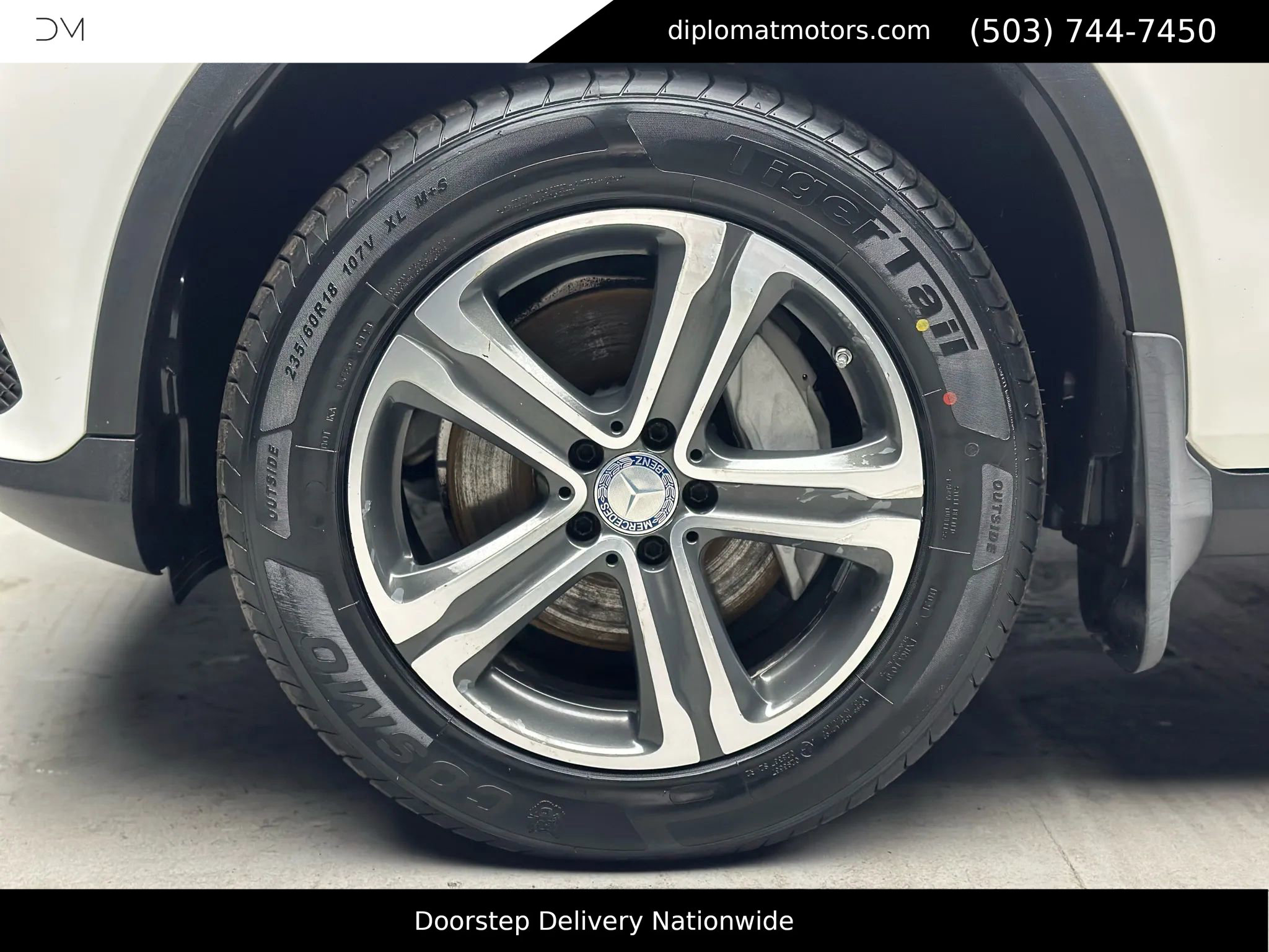 Used 2017 Mercedes-Benz GLC 300 4MATIC image 32