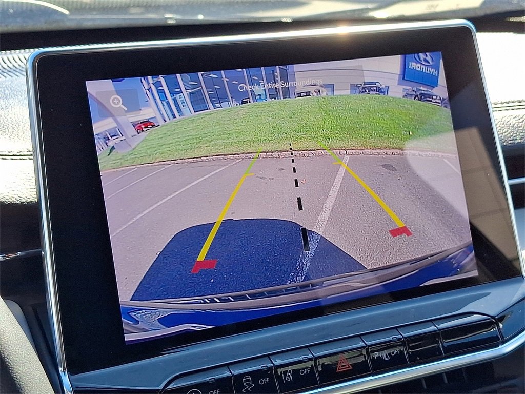 Used 2023 Jeep Compass Limited image 18