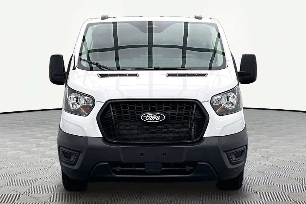 Used 2026 Ford Transit 150 Low Roof RWD image 3