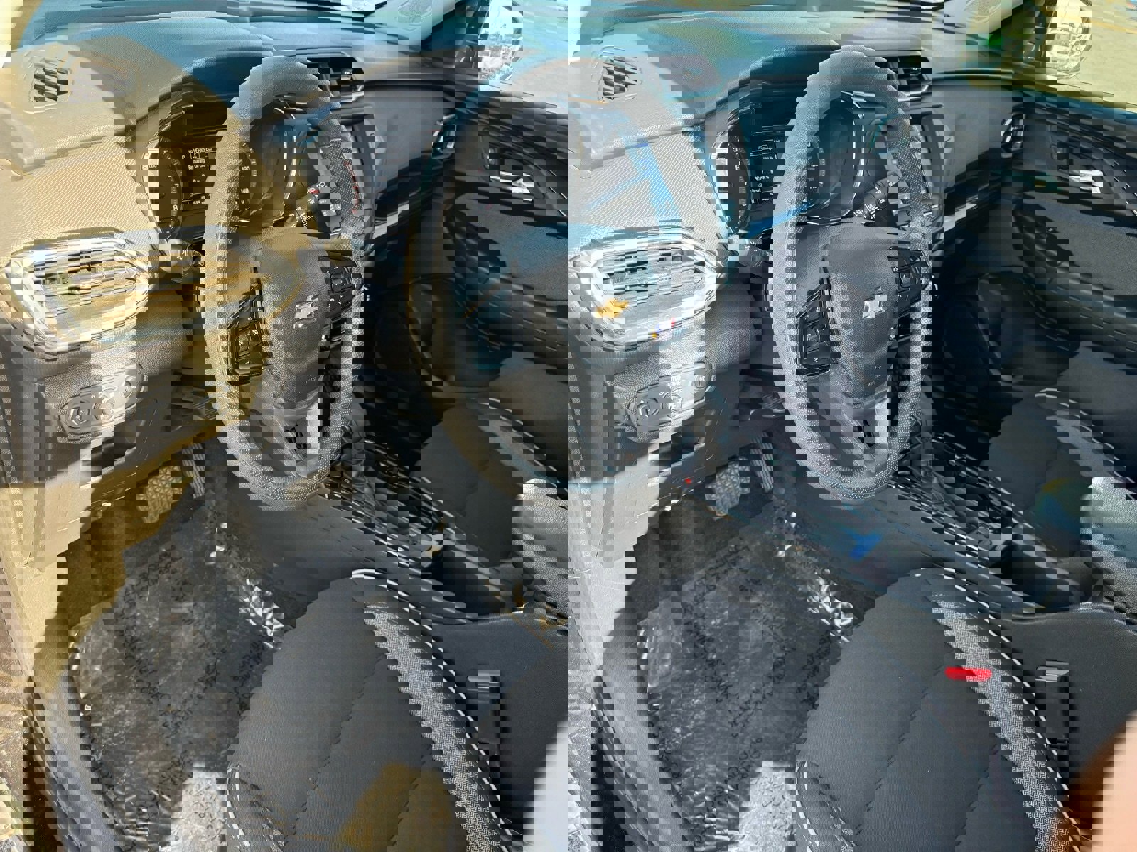 Used 2023 Chevrolet TrailBlazer LT image 17