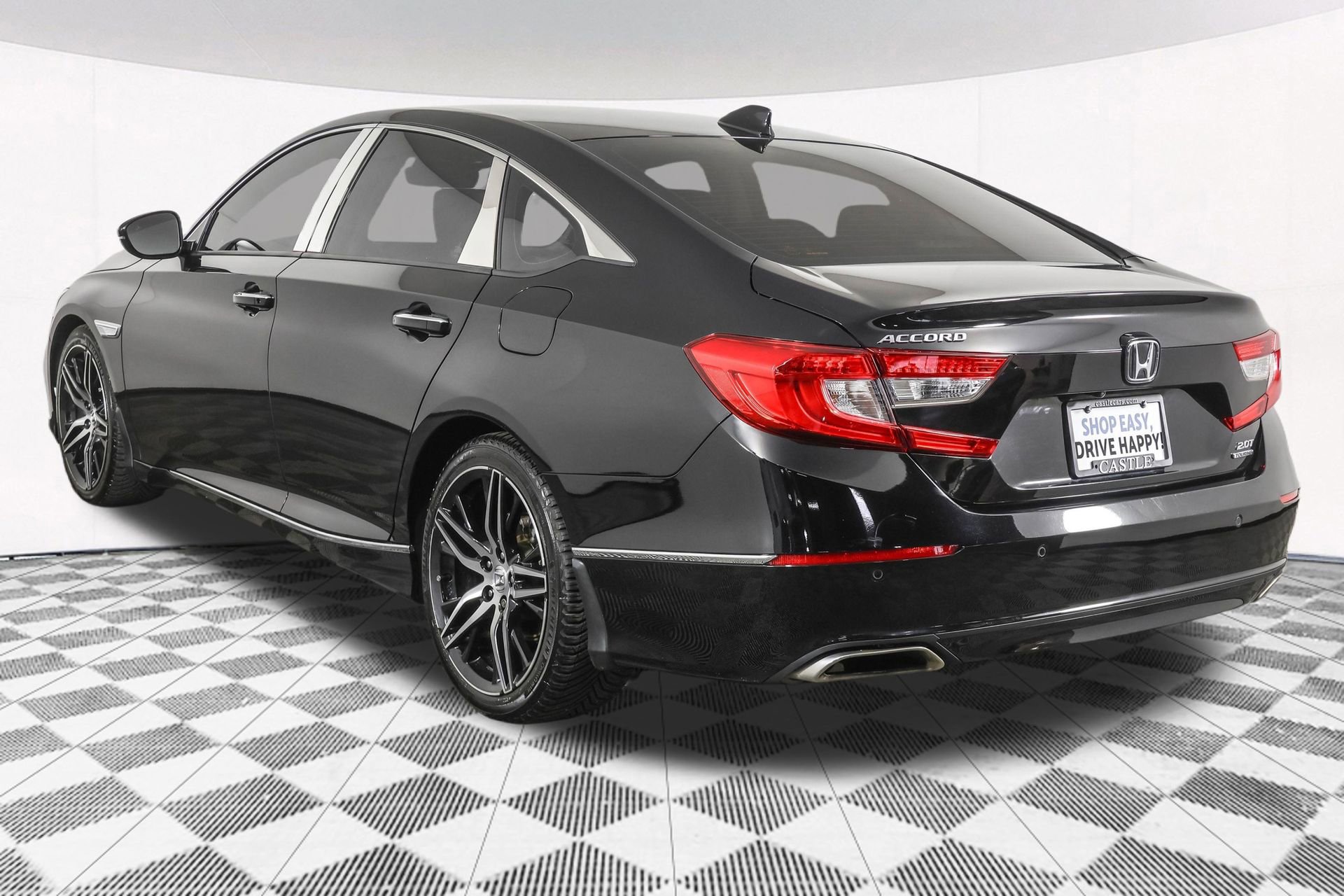 Used 2021 Honda Accord Touring image 16