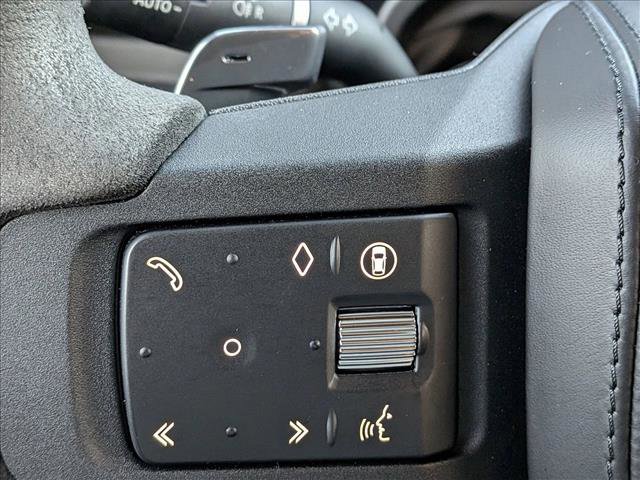 Used 2024 Land Rover Defender 110 Carpathian Edition AWD/4WD image 17