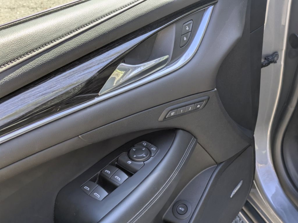 Used 2018 Buick LaCrosse Premium w/ Driver Confidence Package #2 AWD/4WD image 10