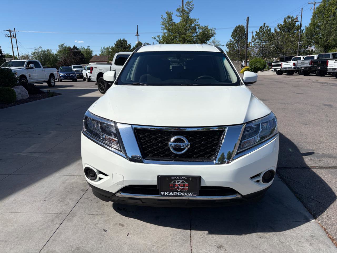 Used 2016 Nissan Pathfinder S FWD image 11