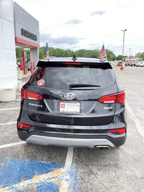 Used 2018 Hyundai Santa Fe Sport FWD image 17