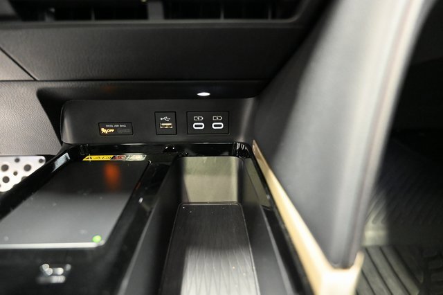 Certified 2025 Toyota Camry XSE w/ Premium Package image 19