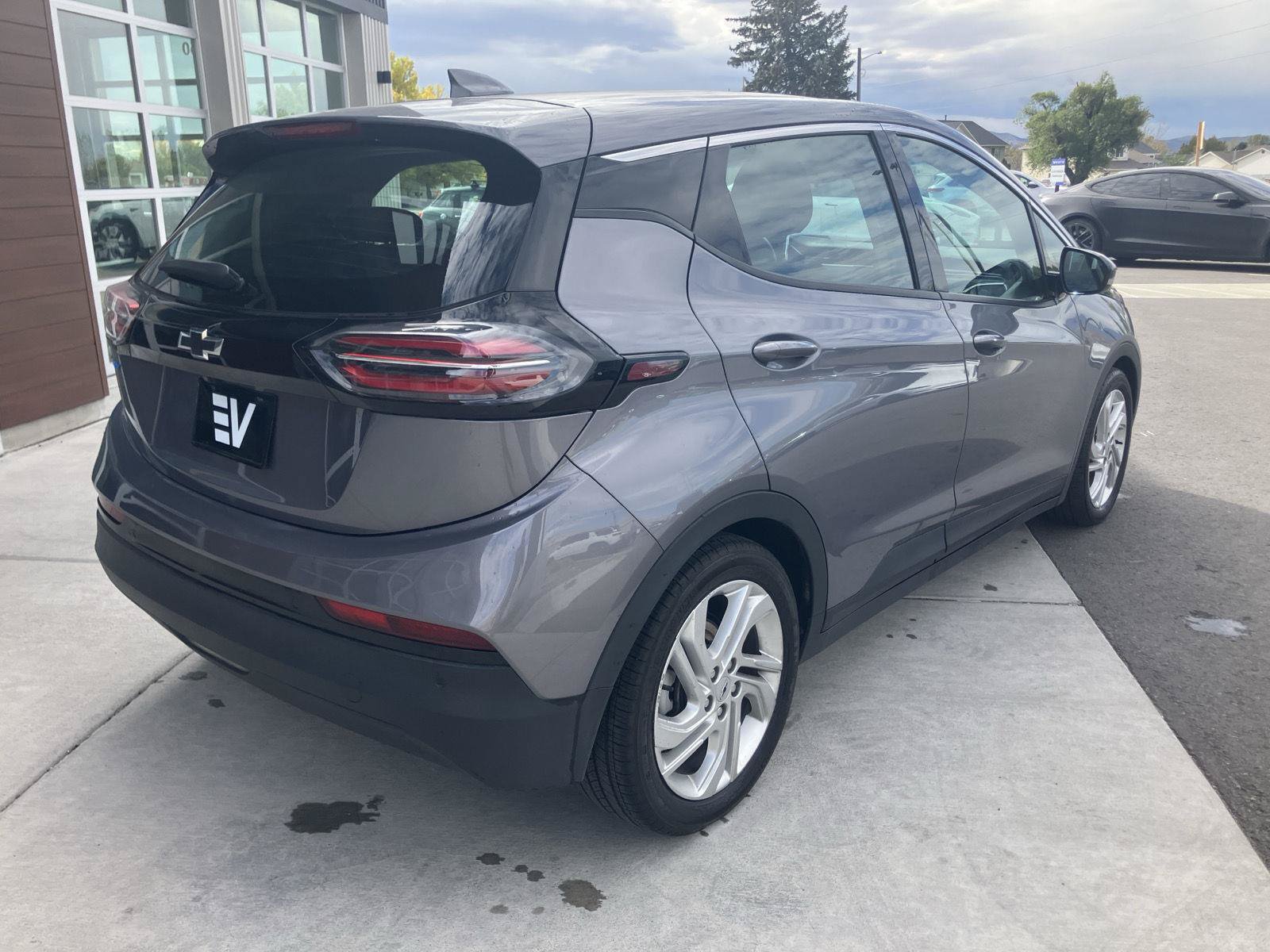 Used 2023 Chevrolet Bolt LT w/ Driver Confidence Package FWD image 8