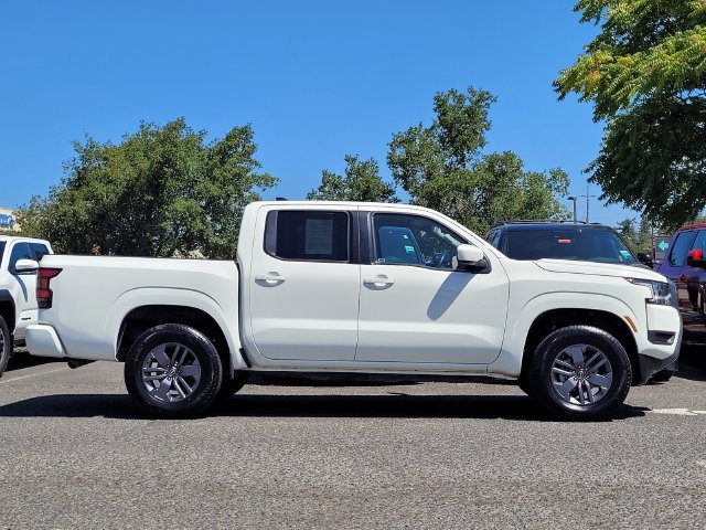 Used 2025 Nissan Frontier SV AWD/4WD image 5