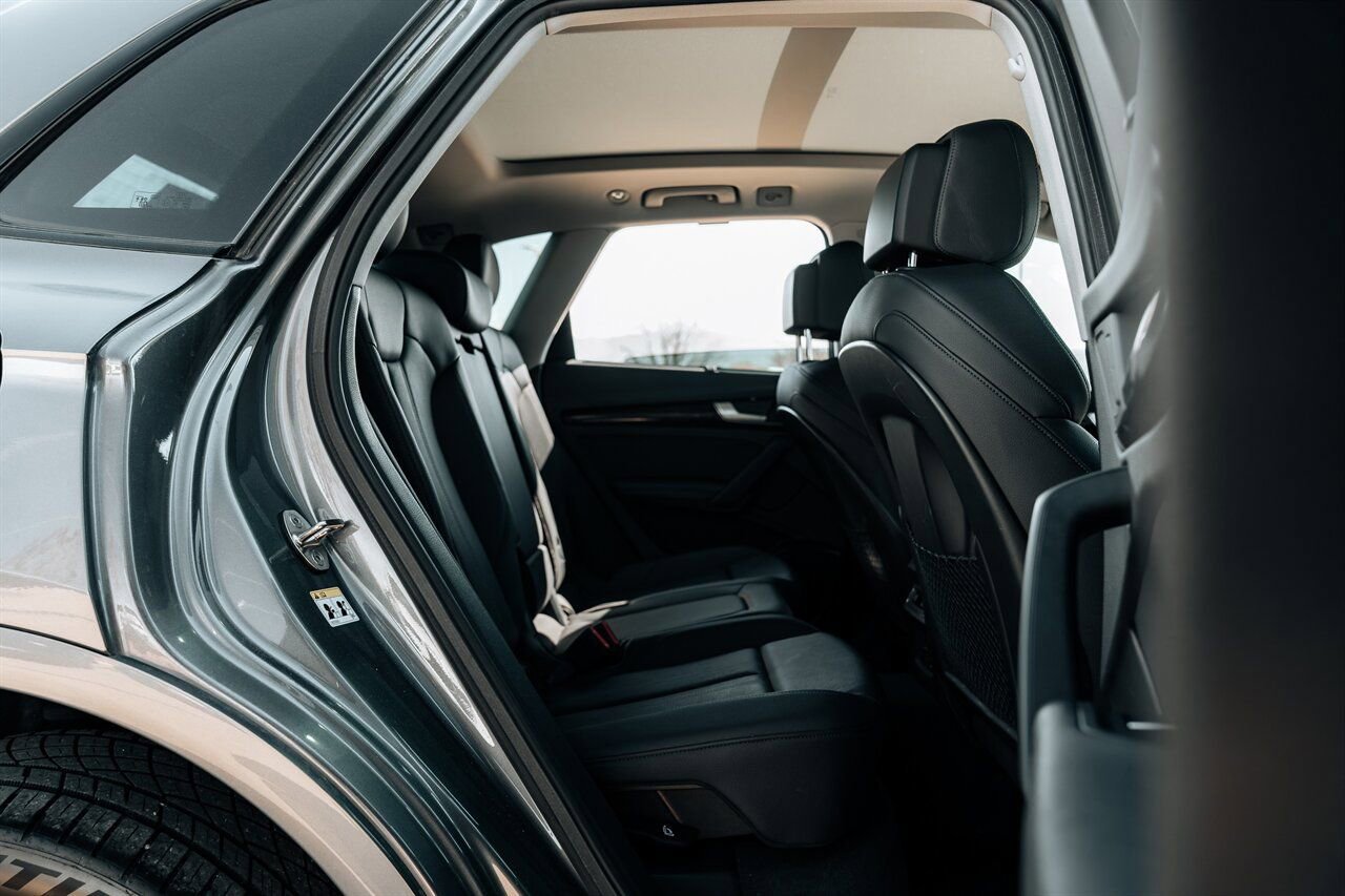 Used 2020 Audi Q5 2.0T Premium Plus w/ Premium Plus Package image 42