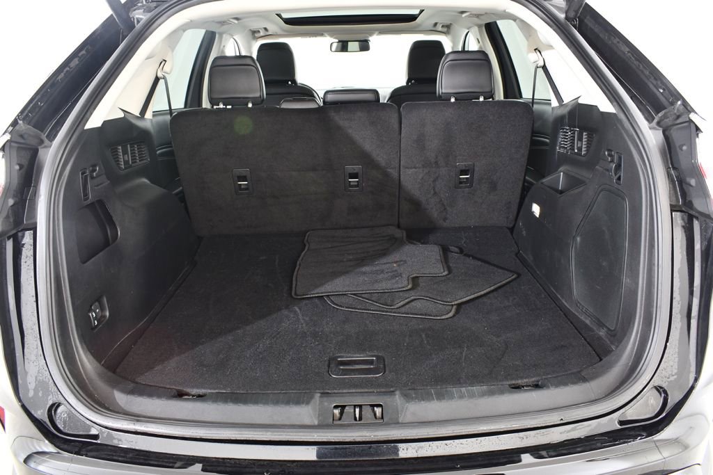 Used 2024 Ford Edge Titanium w/ Equipment Group 301A image 20