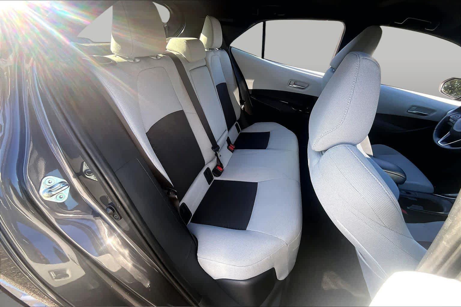 Used 2023 Toyota Corolla SE FWD image 20