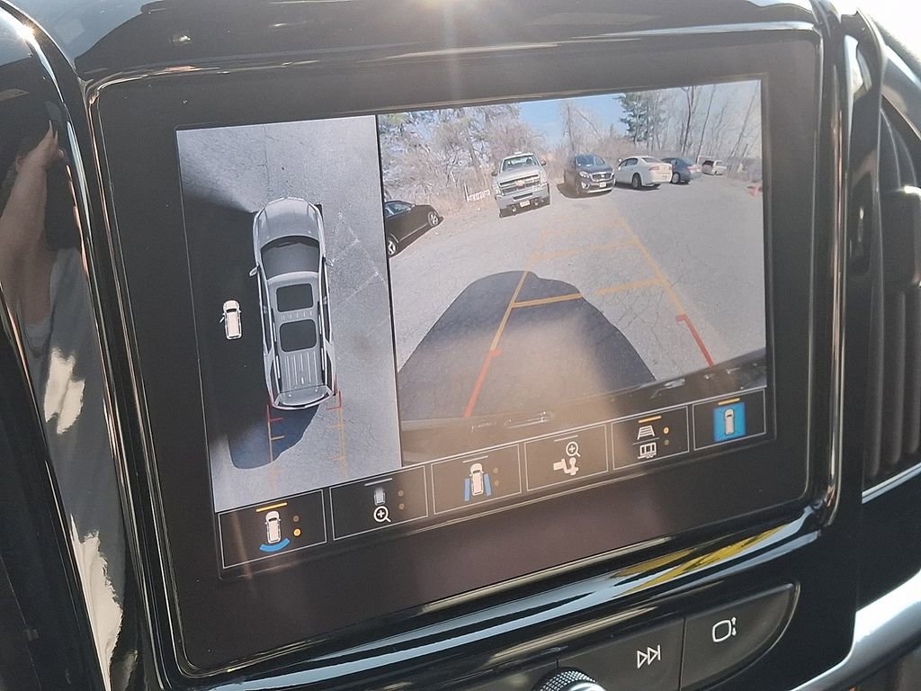Certified 2023 Chevrolet Traverse Premier w/ Redline Edition image 17
