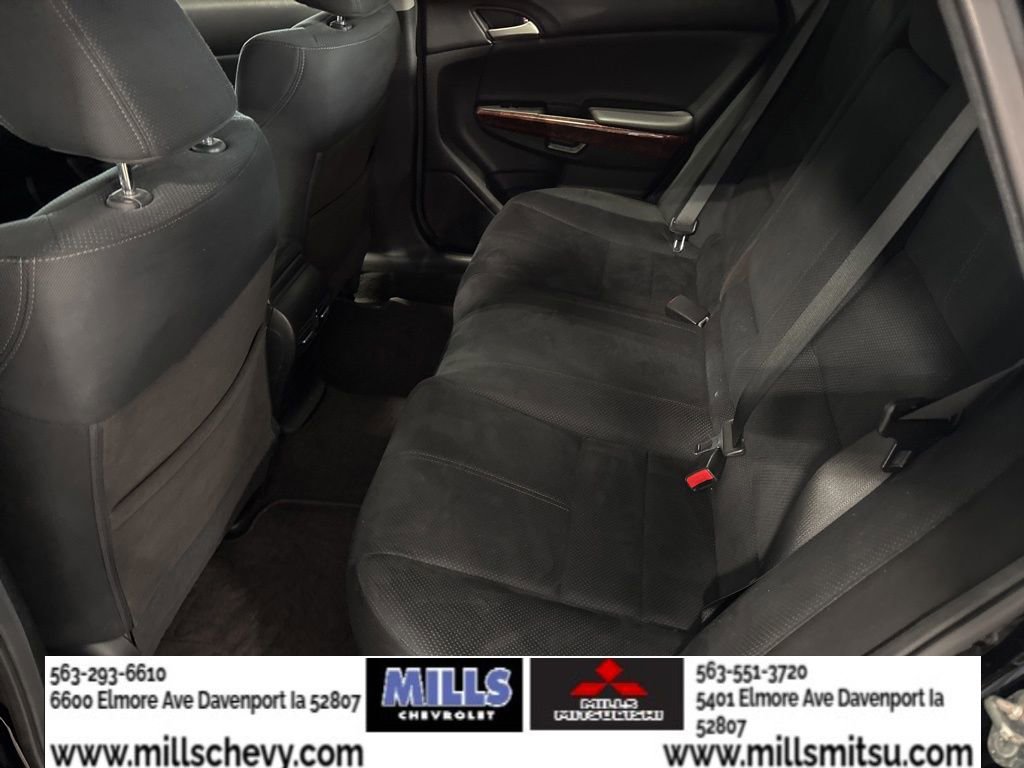 Used 2012 Honda Crosstour EX image 12