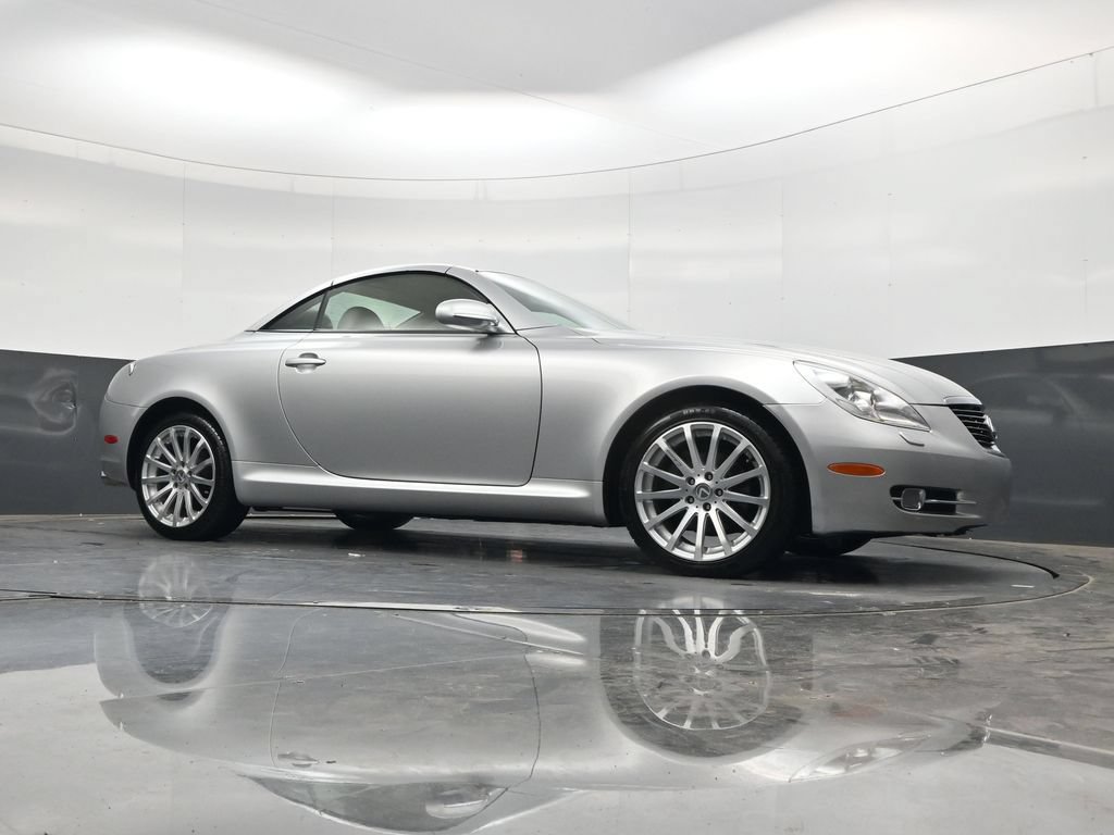 Used 2007 Lexus SC 430 Convertible w/ Preferred Accessory Pkg RWD image 29