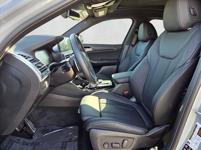 Used 2025 BMW X4 xDrive30i w/ Premium Package AWD/4WD image 24