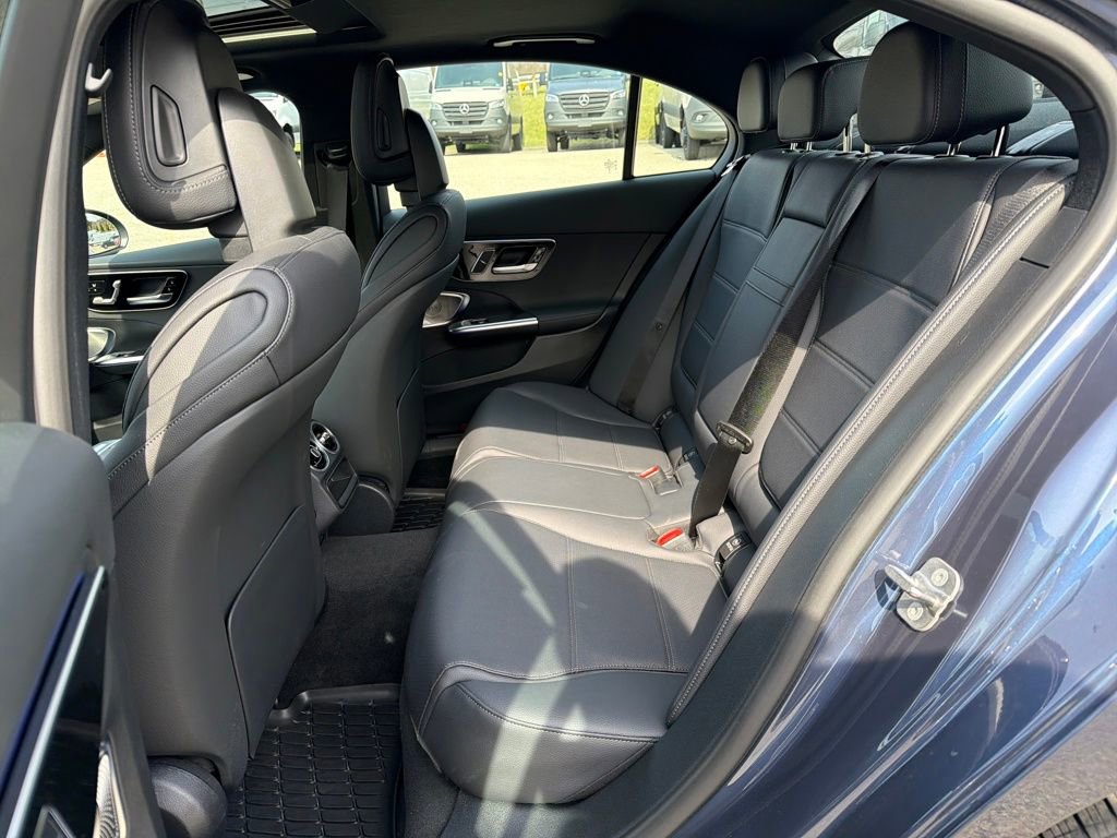 Certified 2025 Mercedes-Benz C 300 4MATIC Sedan image 31