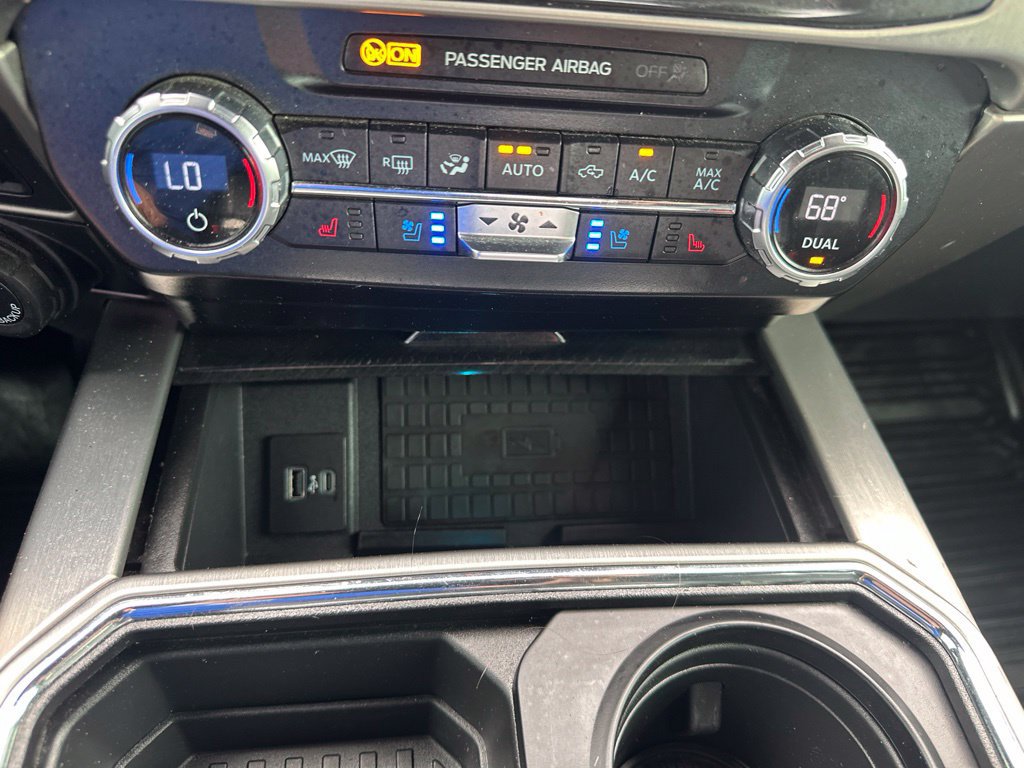 Used 2022 Ford F350 Platinum AWD/4WD image 6