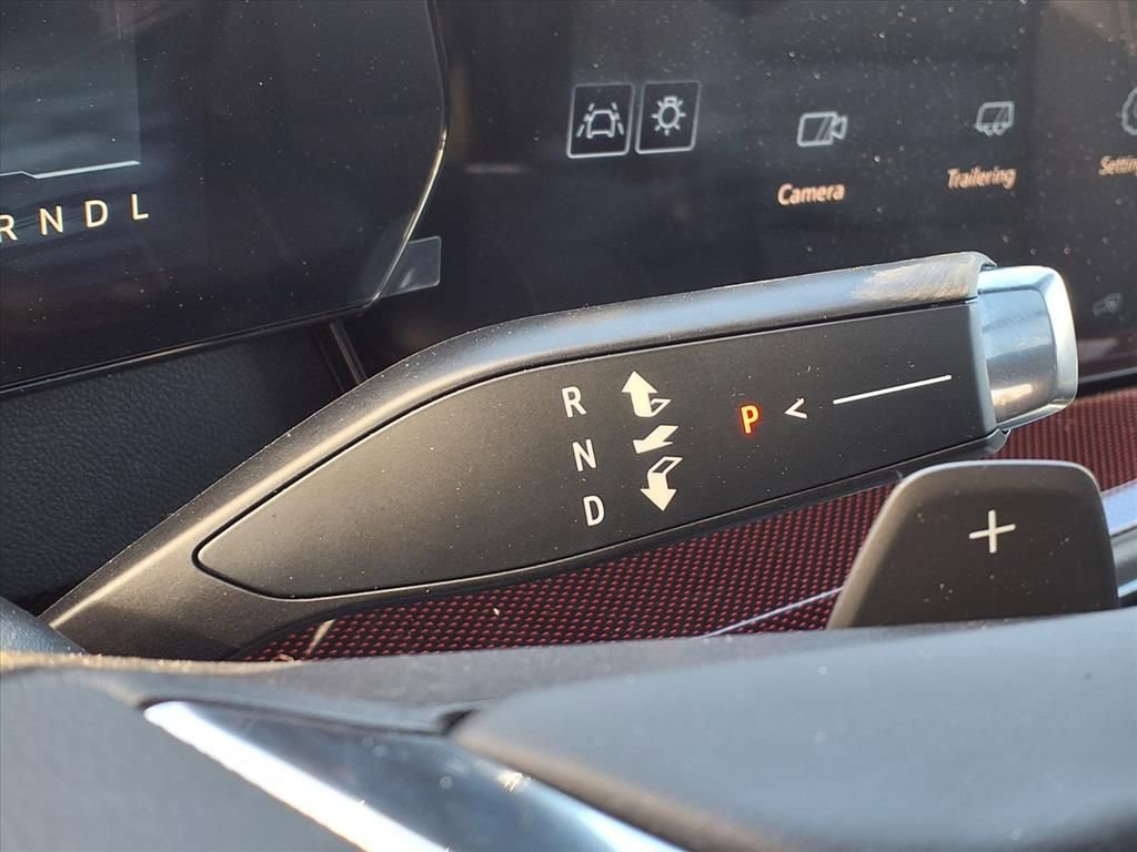 New 2026 Chevrolet Traverse Z71 w/ Driver Confidence Package image 15