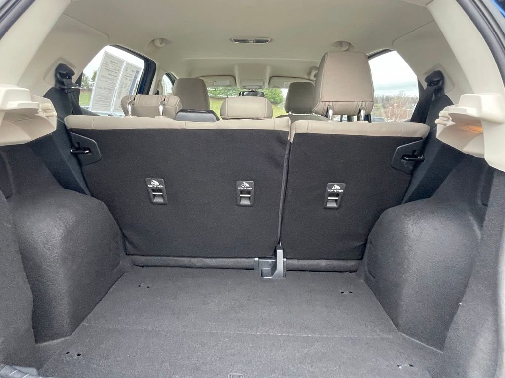 Used 2022 Ford EcoSport S image 16