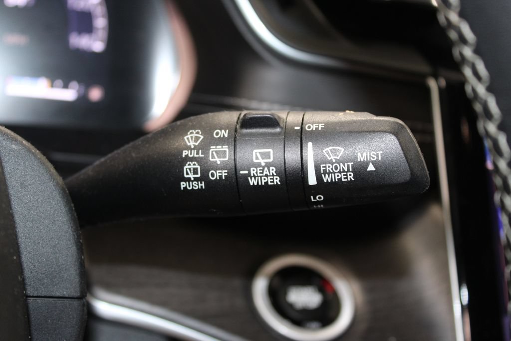 Used 2022 Jeep Grand Cherokee Limited AWD/4WD image 23