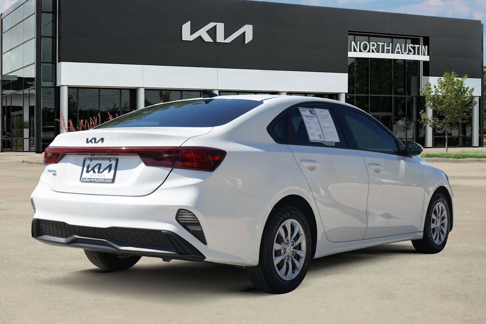 Certified 2024 Kia Forte LX FWD image 5