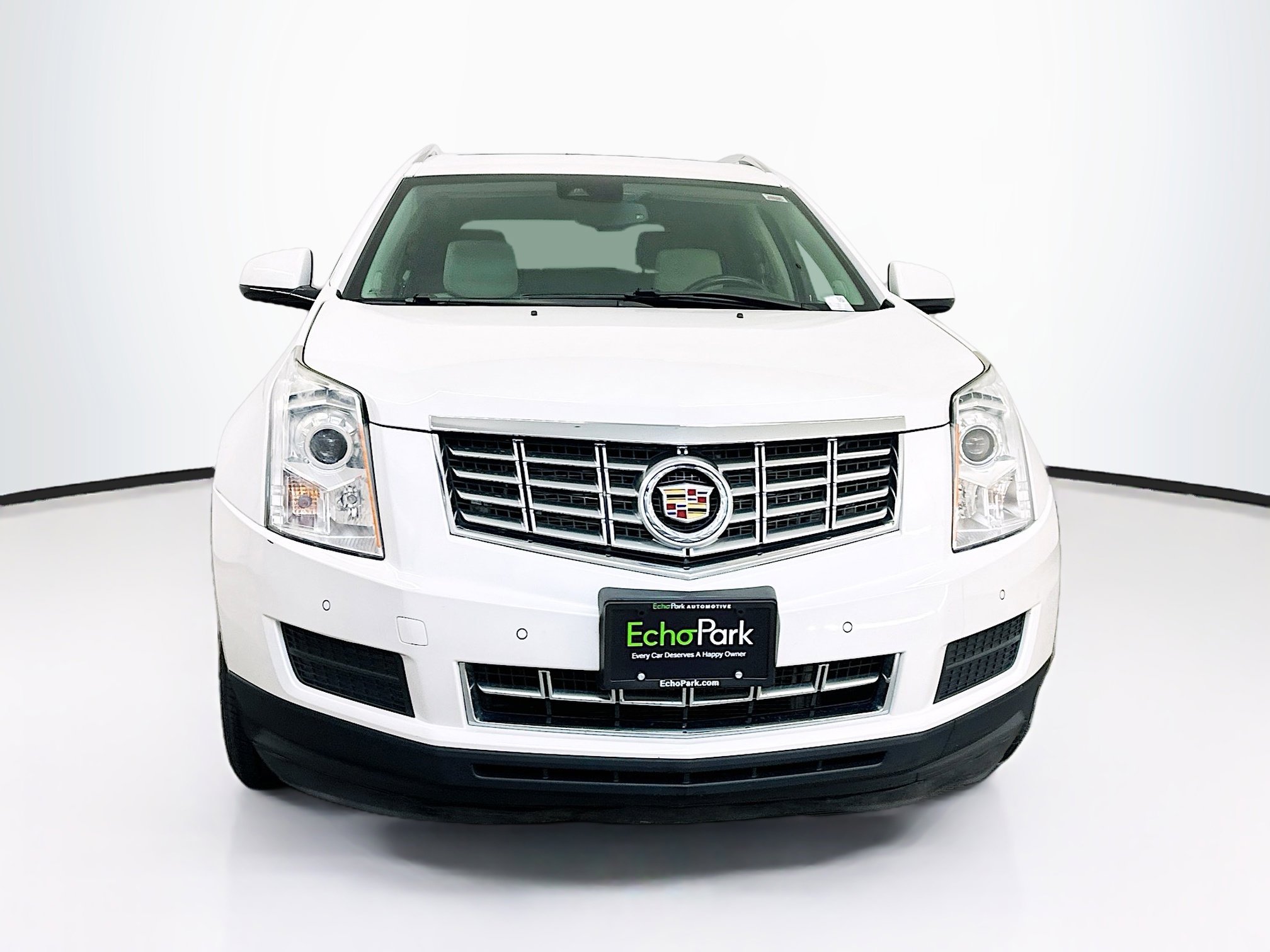 Used 2015 Cadillac SRX Luxury w/ Driver Awareness Package image 2