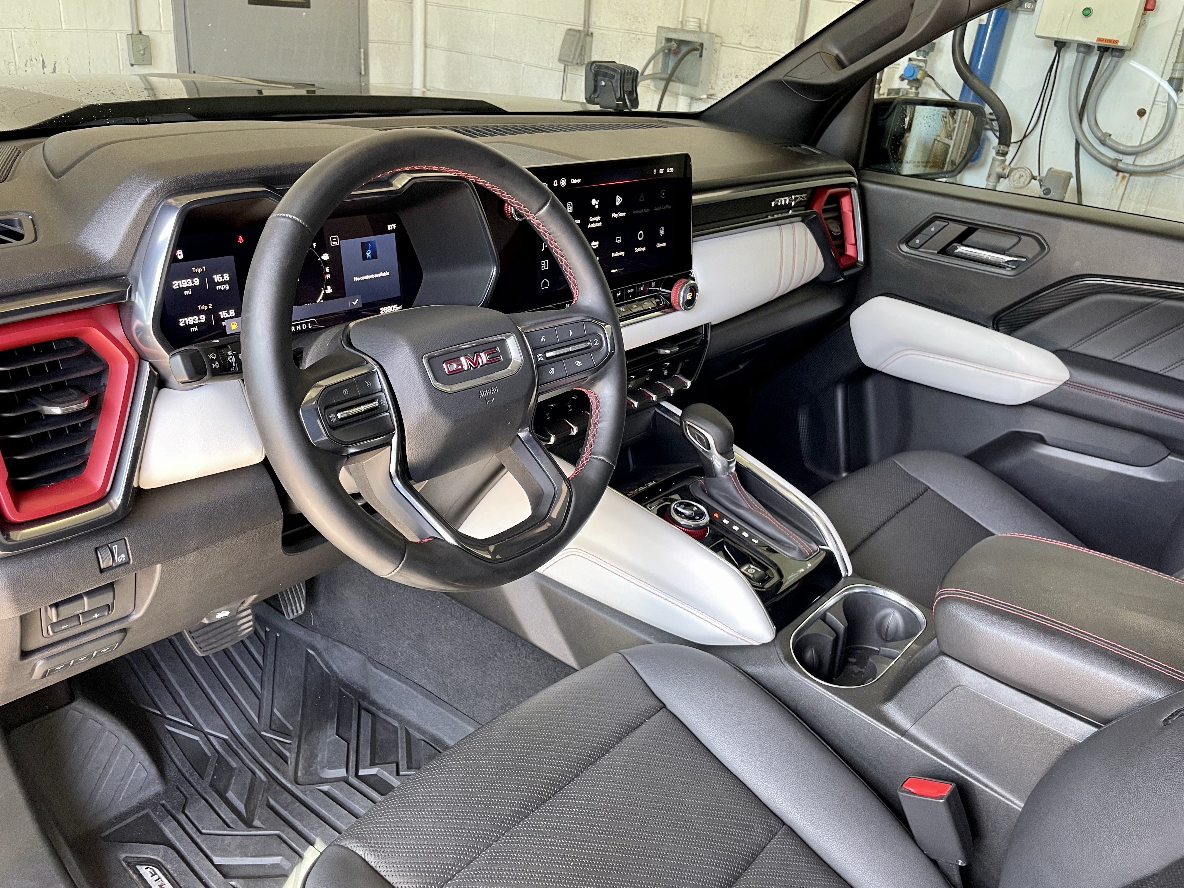 Used 2024 GMC Canyon AT4X AWD/4WD image 13