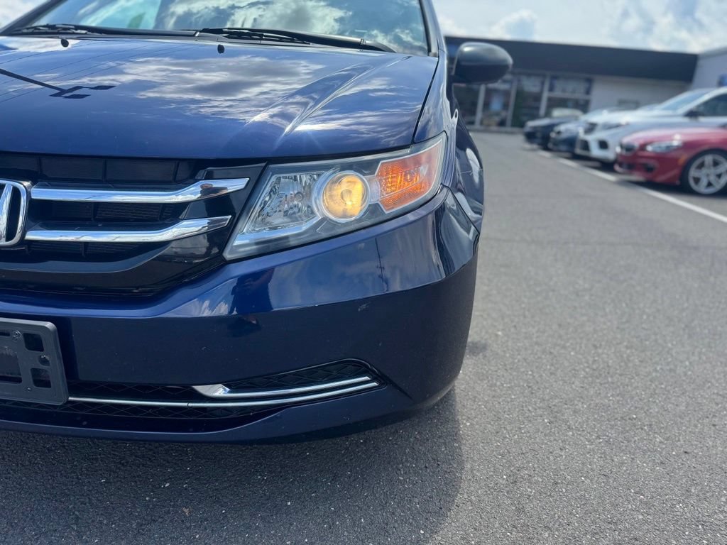 Used 2015 Honda Odyssey LX image 11