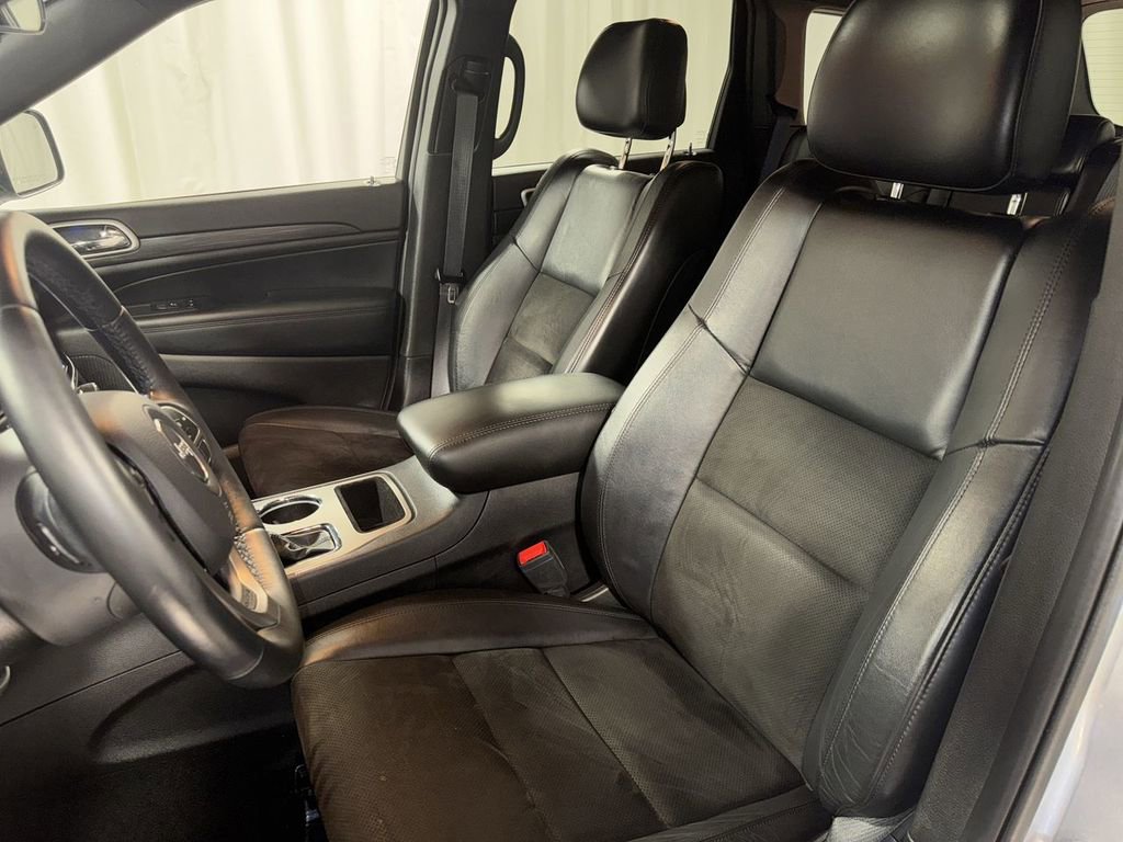 Used 2021 Jeep Grand Cherokee Laredo X image 17