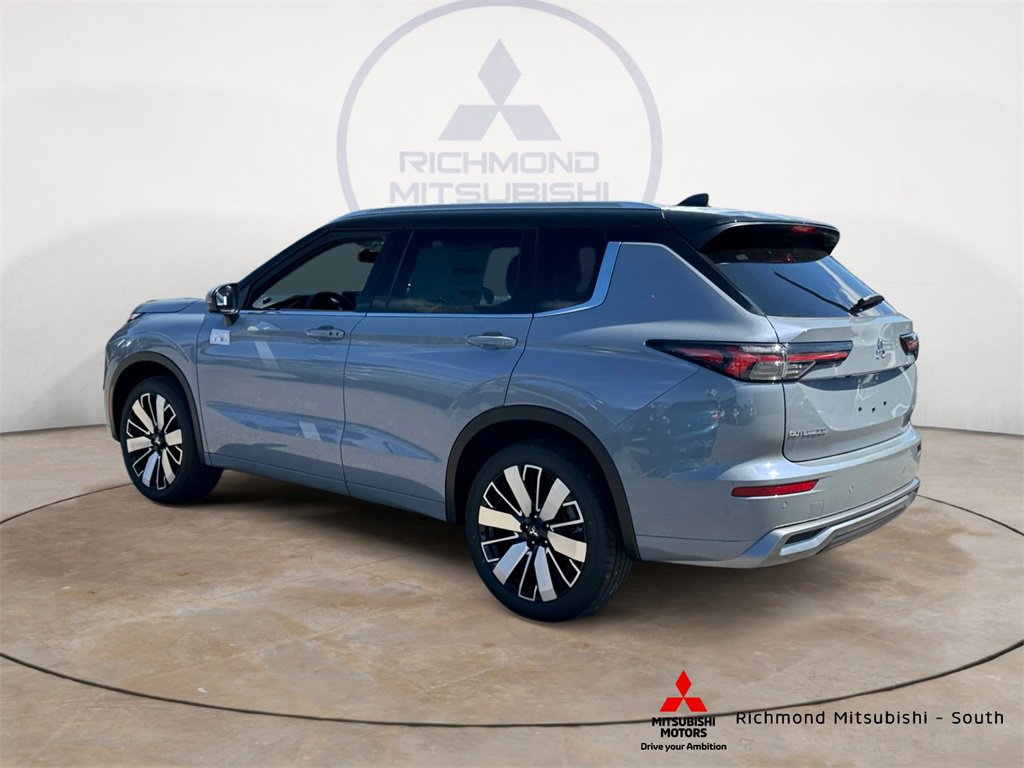 New 2025 Mitsubishi Outlander SEL image 5