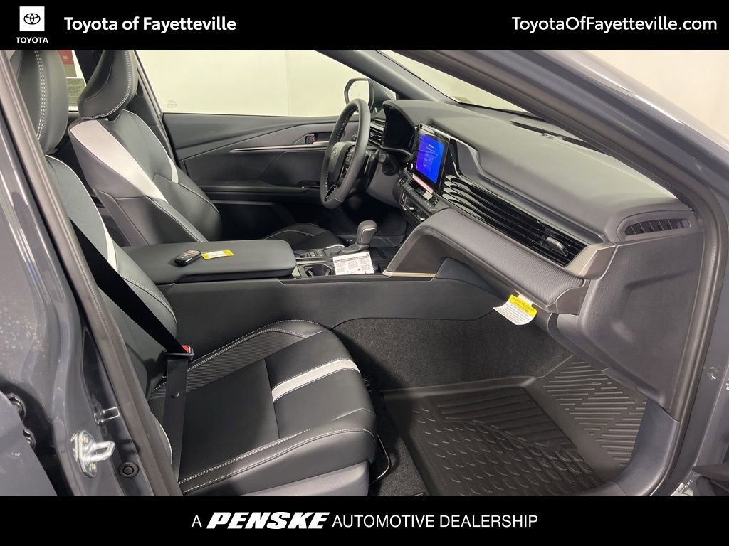 Used 2026 Toyota Camry SE w/ Convenience Package FWD image 6