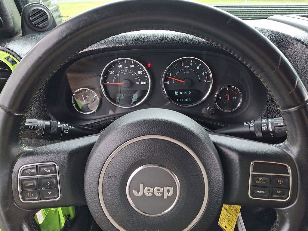 Used 2012 Jeep Wrangler Sahara w/ Connectivity Group AWD/4WD image 19