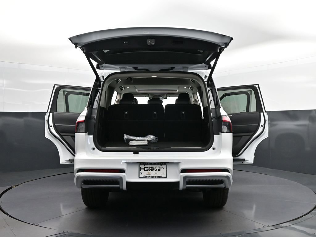 New 2026 INFINITI QX80 Luxe RWD image 54