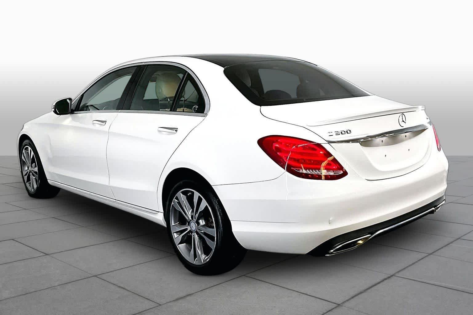 Used 2016 Mercedes-Benz C 300 4MATIC Sedan image 12