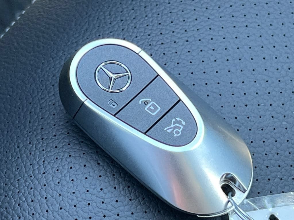 New 2025 Mercedes-Benz C 300 4MATIC Sedan image 29