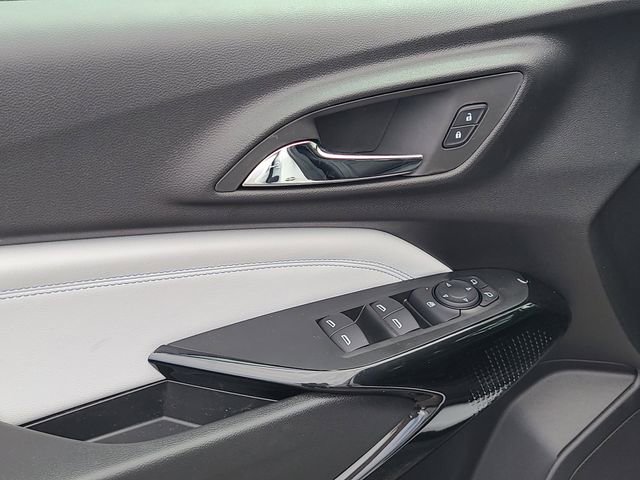 New 2026 Chevrolet Trax LT w/ Driver Confidence Package image 20