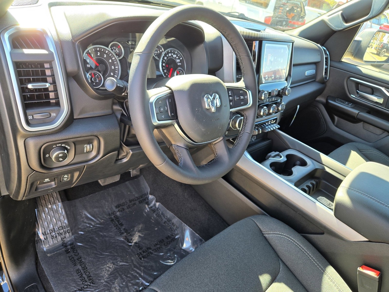 New 2026 RAM 1500 4x4 Crew Cab image 11