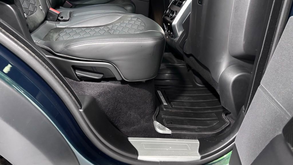 Used 2019 Land Rover Range Rover Sport SVR image 24