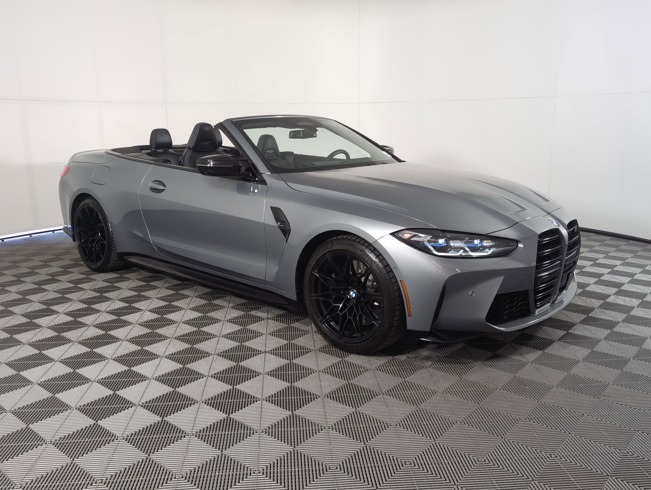 Used 2024 BMW M4 xDrive Competition image 6