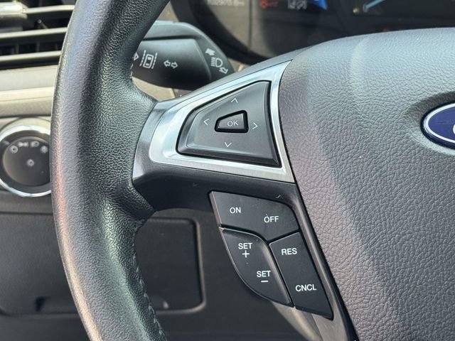 Used 2023 Ford Edge SEL AWD/4WD image 24