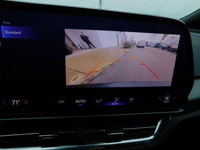 Used 2025 Chevrolet Equinox EV LT image 14